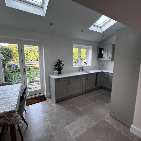Seven Abbey Lane Villa Southam  Exterior photo